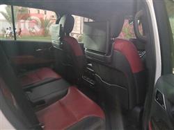 تۆیۆتا لاند کروزەر